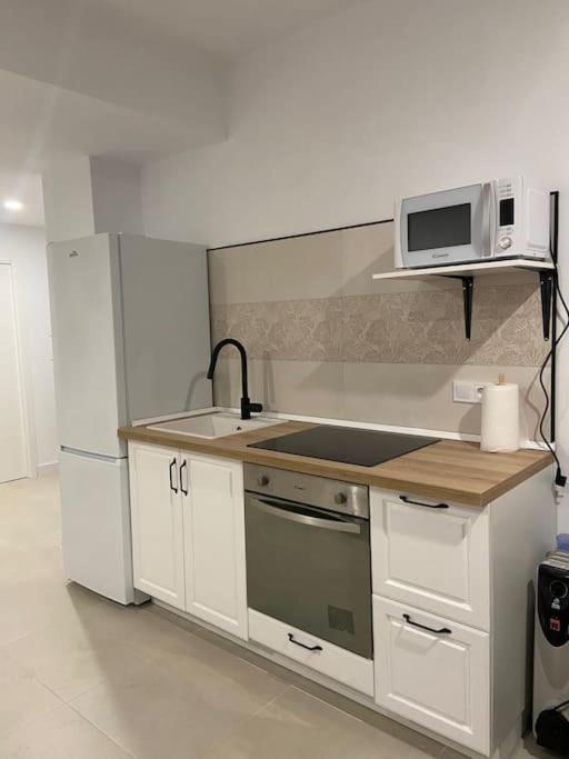 Alojamiento Baeza California 4A Экстерьер фото